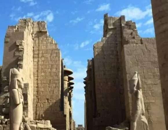 From Hurghada: Luxor Full-Day Sightseeing Tour