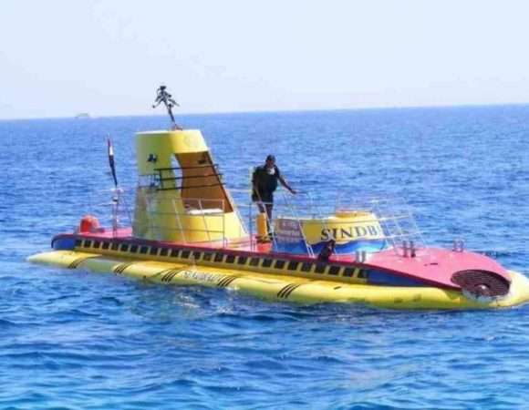 Submarine 3-Hour Tour with Hotel Pickup